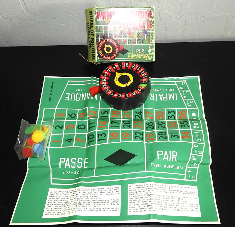 Vintage Rare Wheel Of Fortune Roulette Set 3" Wheel/Chips/Mat Singapore!