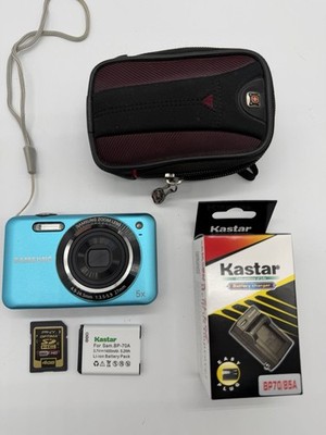Samsung SL605 Blue Compact Camera 12.2MP 5x Zoom 4GB SD Charger & Carry Case