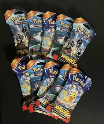 Pokémon Surging Sparks Sleeved Booster Pack zufällige Auswahl 