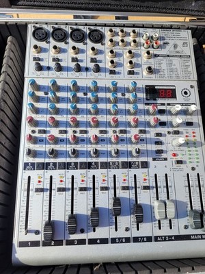 Behringer EURORACK UB1204FX-PRO 12-Channel 2-Bus Mixer 24-bit FX Phantom