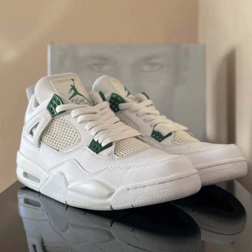 Air Jordan 4 IV Retro Clásico Verde 308497-101 Hombre Talla 10.5 Usado 2004 Foto 2 de 4