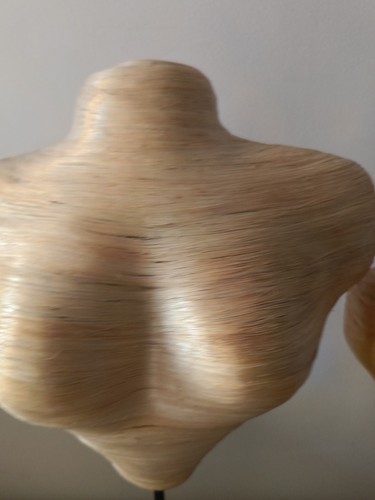 Numero 3 Busti Porta Gioielli,Collane In Filo Dorato Provenienza Filippine... - Foto 3 di 20