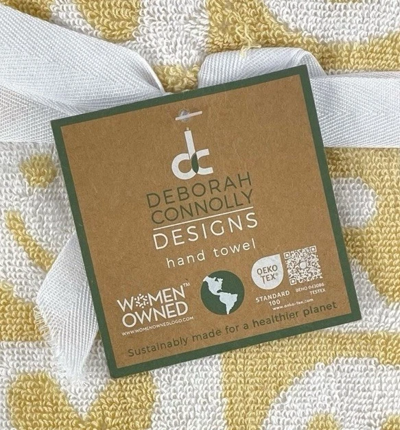 Juego de 2 toallas de mano Deborah Connolly caras sonrientes y margaritas en felpa amarilla NUEVO Foto 3 de 3