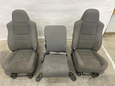 2005-2007 Ford F250 Xl Front Seats Set Gray Cloth Crew Cab See Picsnotes 2005-2007 Ford F250 Xl Front Seats Set Gray Cloth Crew Cab See Picsnotes