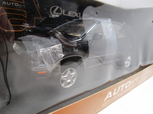 AUTOART 1/18 OFF-ROAD BLACK LEXUS RX300 USED VERY NICE *READ* - Picture 2 of 5