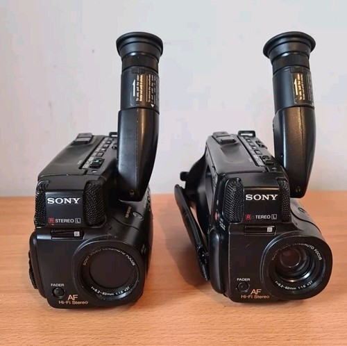 2x Sony Handycam CCD-TR305E Video 8 Video Camcorder No Batteries Spares/Repairs - Picture 6 of 10