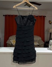NWT White House Black Market Women’s Tiered Little Black Dress Size 6