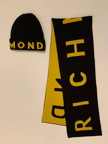 JOHN RICHMOND SET 2 PEZZI SCIARPA+CAPPELLO LISTINO 69€.HMA20135  ART.ARKADIUS | eBay