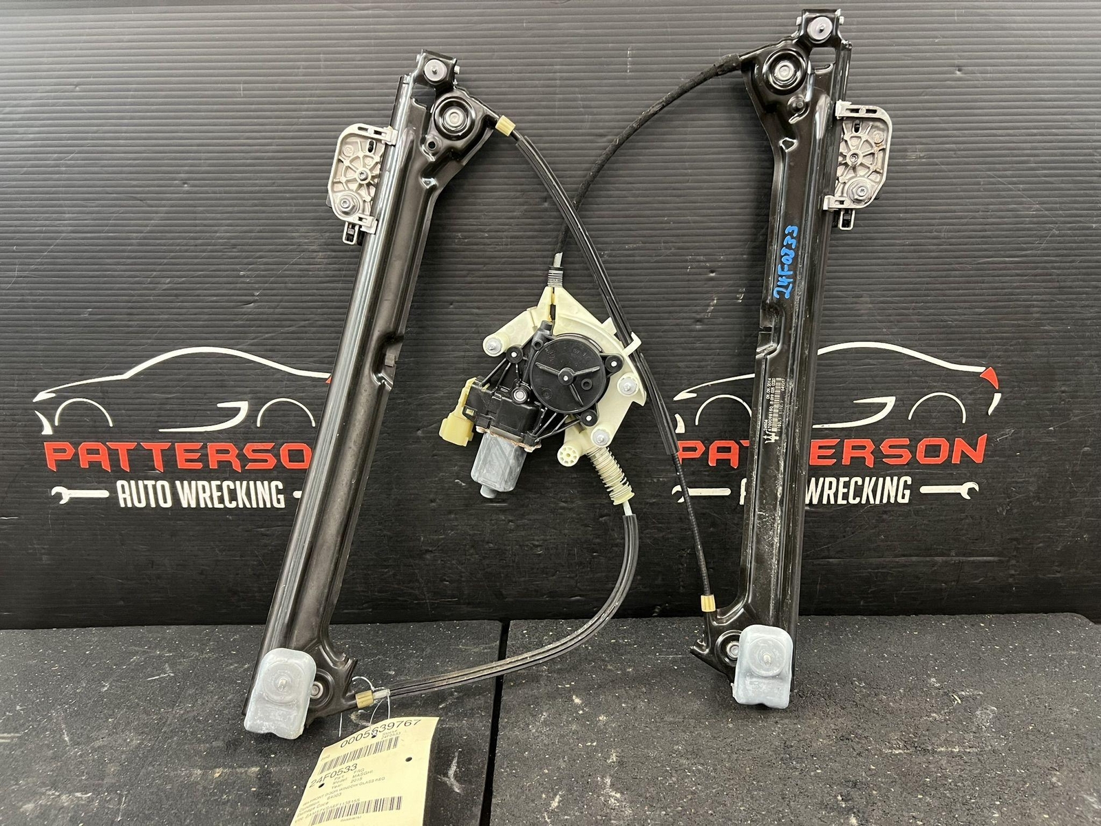 14-19 MASERATI GHIBLI FRONT PASSENGER RH DOOR WINDOW REGULATOR MOTOR 6700098150