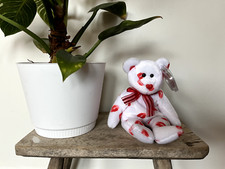  TY Mint Beanie Baby "Smooch"-Valentines Day Beanie