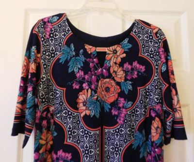 Women's Size M (8-10?) Elbow Short Sleeves Navy Bright Floral Shift Poly Dress
