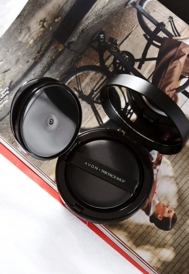 Base de maquillaje Avon Ink Lasting Cushion color bronceado medio N50 ~ NUEVA EN CAJA ~ ENVÍO AL DÍA SIGUIENTE Foto 3 de 4