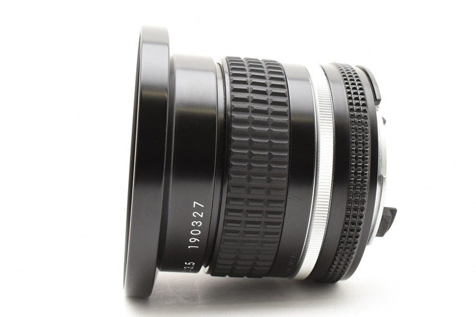 Nikon AIS 18mm F/3.5 - Grand Angle Ultra Plat Pour Nikon F (Occasion, Excellent État)