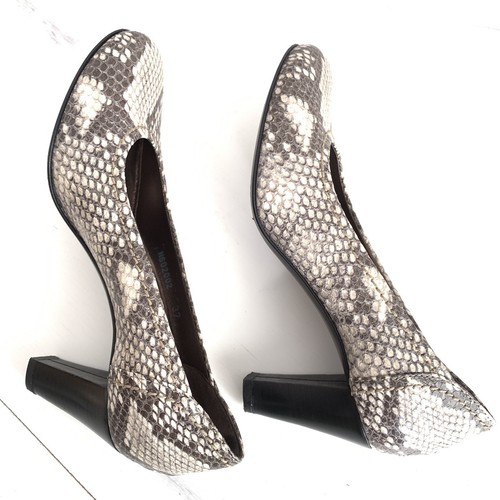 AGL Attilio Giusti Leombruni Snake Leather Heels Pumps size 37 7 Gray/Ivory - Picture 5 of 11