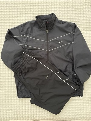 Black Nike Windbreaker With Pants Size Large (vintage)
