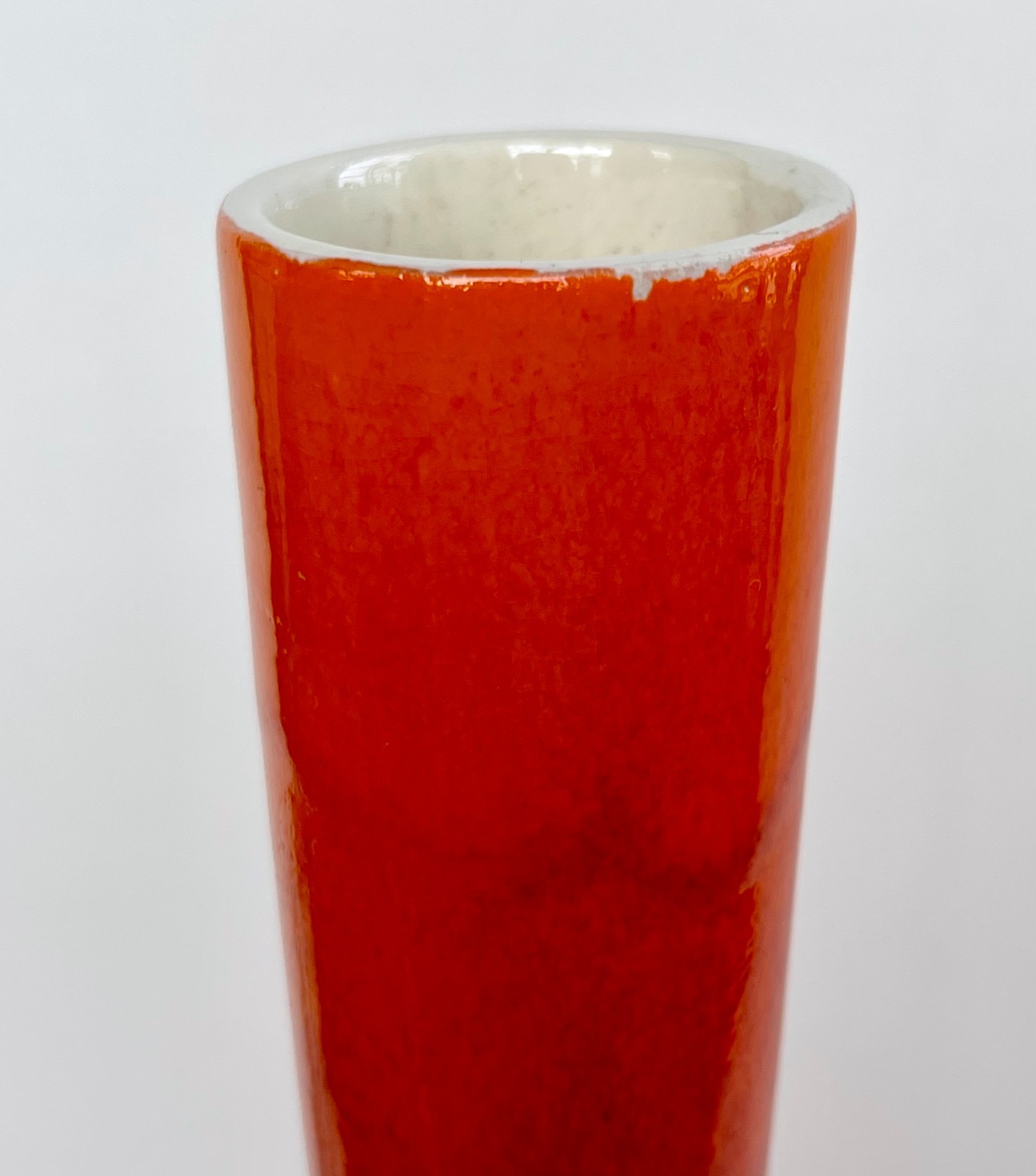 Vintage ROYAL HAEGER Orange Red FLAME Vase 15"   model  R1915 Mid Century Modern