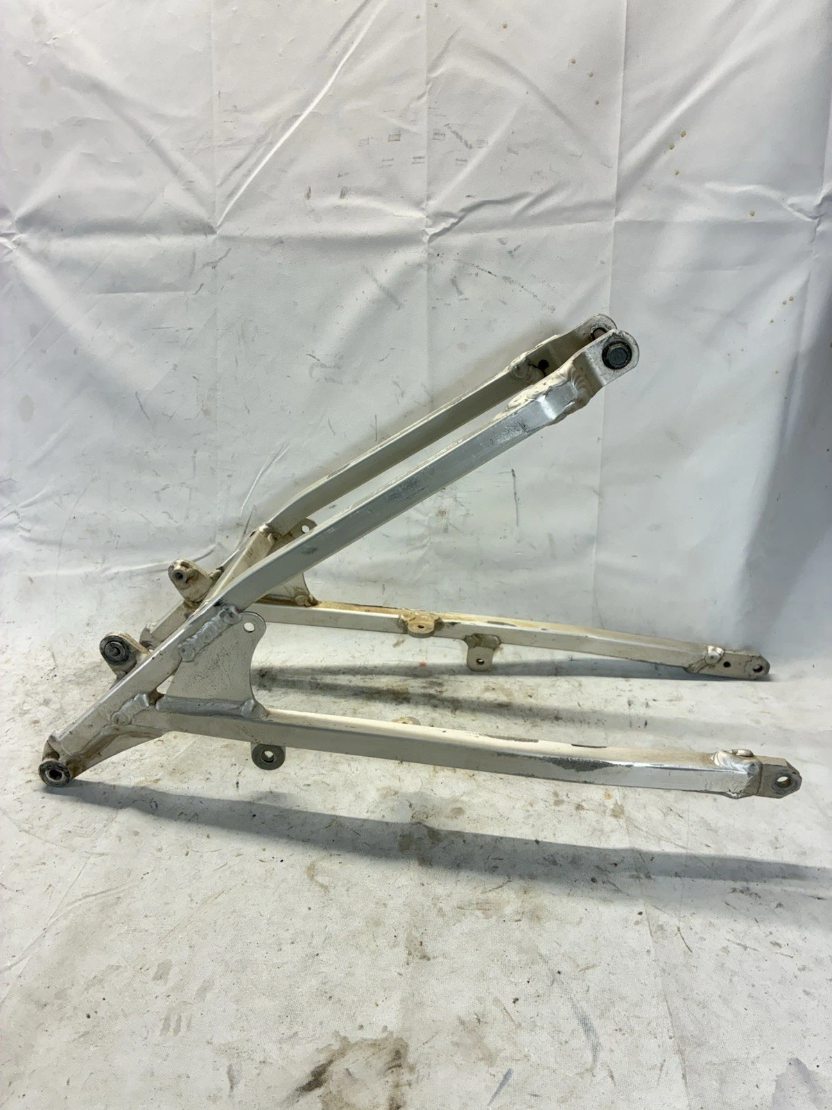 1996-2000 (99) SUZUKI RM250 RM125 OEM Rear Back Sub Frame Subframe 41200-36E00