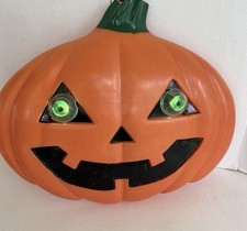 VTG Halloween Hanging Jack-o-Lantern With Blinking Green Eyes Battery Operated