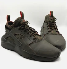 NIKE AIR HUARACHE Run Ultra SE Sneakers Men's Size 10.5 Cargo Khaki Olive Shoes