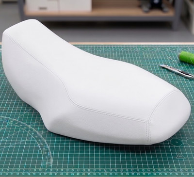 Kawasaki ホワイトシート Kawasaki Prairie 400 KVF 400 Seat Cover White Vinyl Seat Cover | eBay