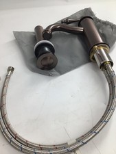 single lever lavatory faucet -solid brass