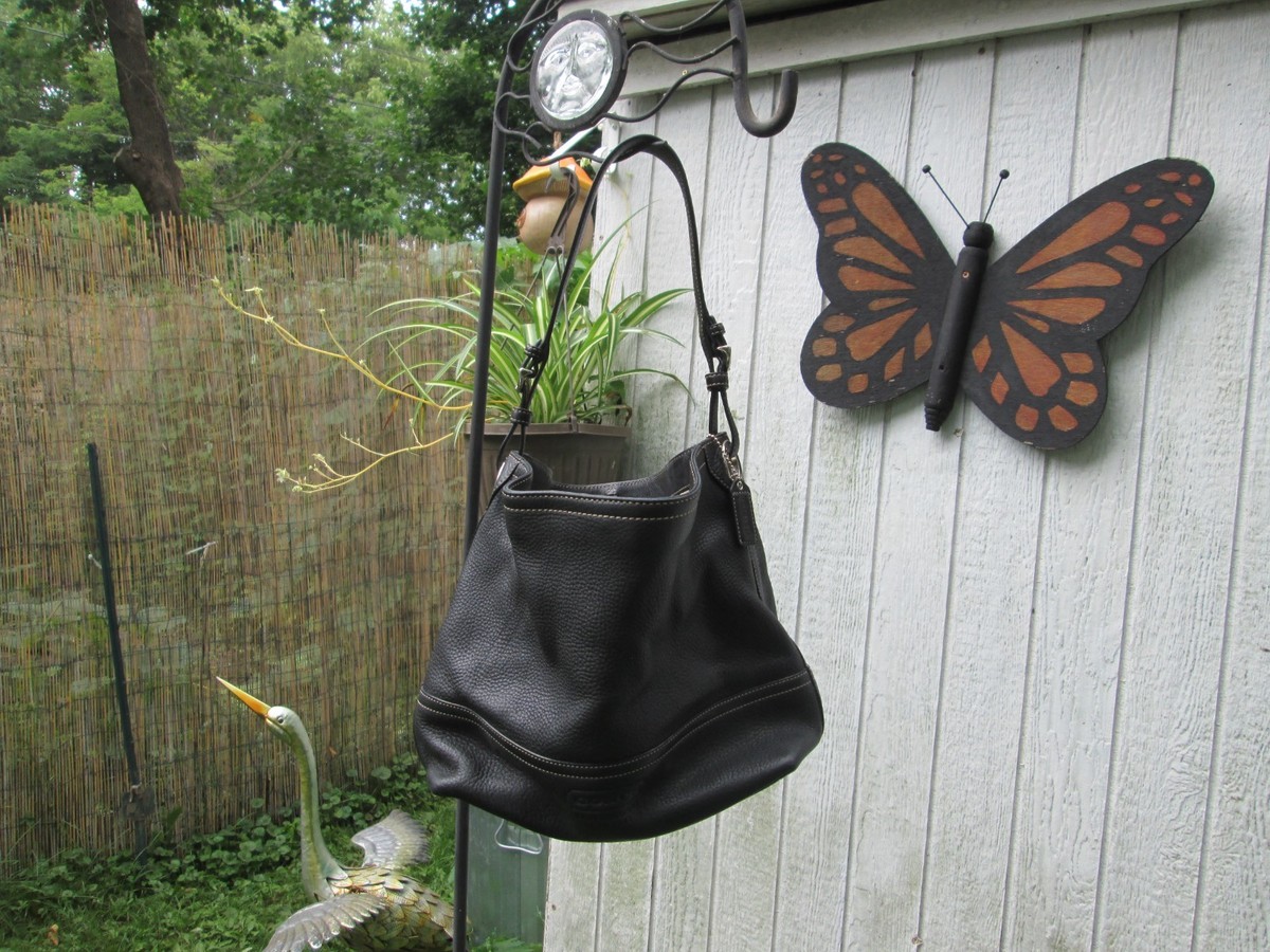 Vintage Coach 5715 Black Pebbled Leatherware Hobo Shoulder Handbag