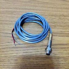 ALLEN BRADLEY 871C-A3A12 SER A PROXIMITY SWITCH