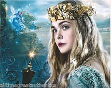 ACTRESS ELLE FANNING SIGNED AUTHENTIC 'SUPER 8' 8X10 PHOTO B w/COA MALEFICENT