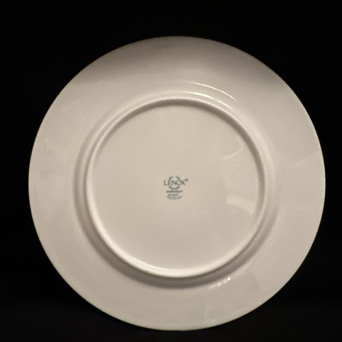Lenox “Snowdrift” Salad /Luncheon Plates 8.25” Diameter Set of 6 - Picture 5 of 8