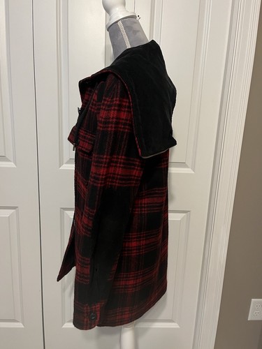 LL Bean Signature SM Red & Black Buffalo Plaid Women's Classic Wool Coat Hooded - Picture 6 of 12