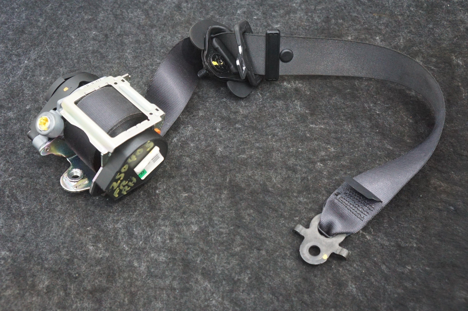 Front Right Seat Belt Retractor 72117266012 Rolls Royce Ghost Series I 2009-2014