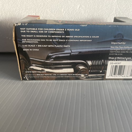 1/43 NEW-RAY 1955 PONTIAC STARCHIEF CONVERTIBILE TURCHESE E BIANCO - Foto 3 di 3