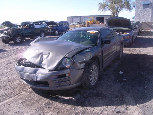 Brazo de control superior trasero derecho usado para: Mitsubishi Eclipse Cpe R 2002 Foto 3 de 4