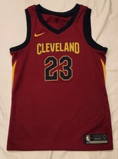 Nike NBA Swingman Cleveland Cavaliers LeBron James Jersey 864467-677 Men's S 40
