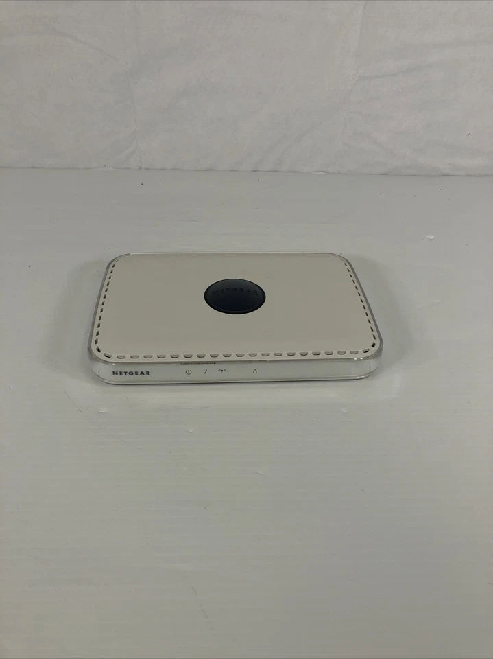 Netgear Wireless G Router RangeMax WPN824 v3 Bundle Power Supply 54 Mbps 5-Port - Image 2 of 4