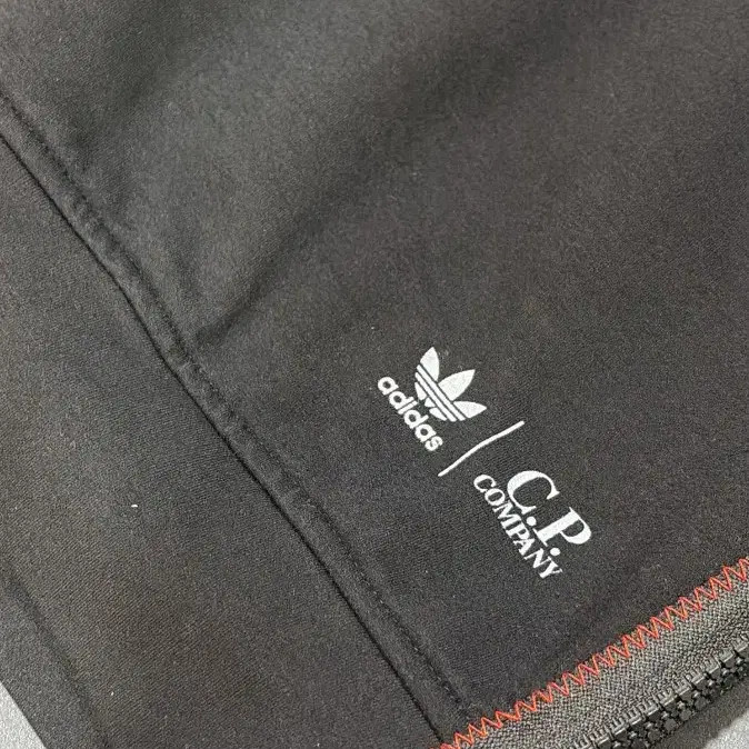 CP Company x Adidas Collaboration Hoodie, Youth XL, Black thumbnail 5