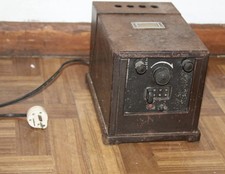 EARLY RADIO PHILIPS model 2515 TUBES E415 B443  506 - HOLLAND -240v