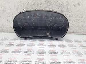 VW POLO 9N Kombiinstrument 6Q0920803 1.40 Petrol 2007 31479645