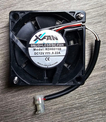 Lüfter XFAN Brushless DC FAN RDH6015B DC 12V 0.22A  60*60*18mm