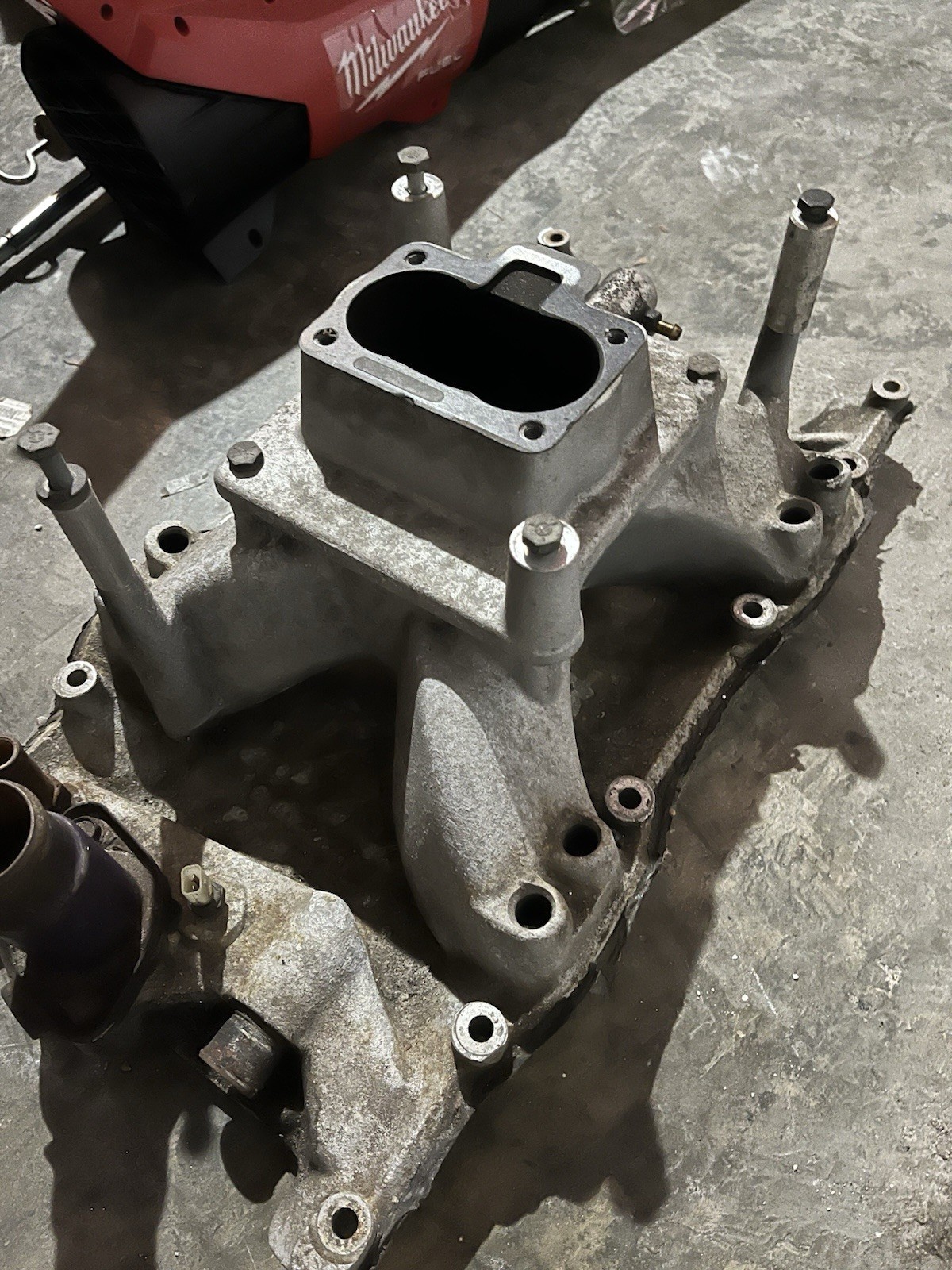 Mopar Performance M1 5.2 318 360 408 Stroker 5.9 magnum intake manifold P5249816