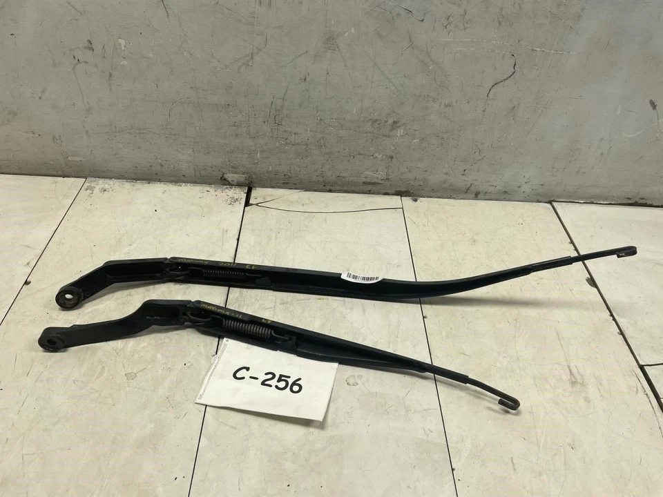 Nissan Máxima 2011 brazos limpiaparabrisas delantero izquierdo y derecho OEM Foto 4 de 4