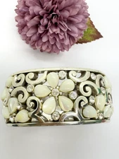 Brighton White Jasmine Flower Bangle Bracelet MOP & Silver Double Sided 7 1/4"