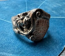 SZ 8 Vintage Edwardian Style Modern Lion Shie...