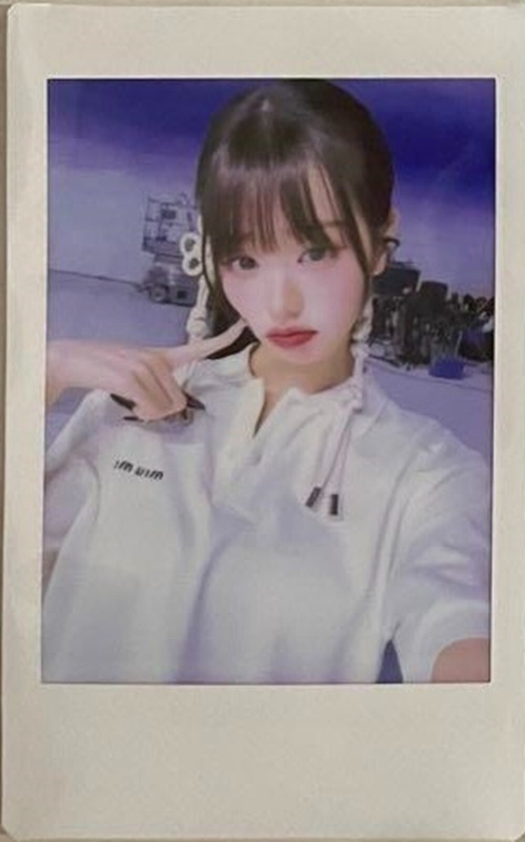 IVE SWITCH JAPAN TOWER RECORDS SHIBUYA OFFCIAL PHOTO CARD
