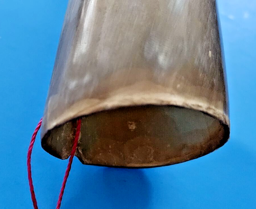 VINTAGE 20-INCH CATTLE HUNTING HORN WITH METAL MOUTH PIECE, MOUNTING TWINE! - Picture 3 of 7