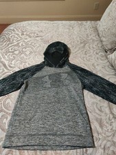 Boy's Youth Large Under Armour Coldgear Hoodie