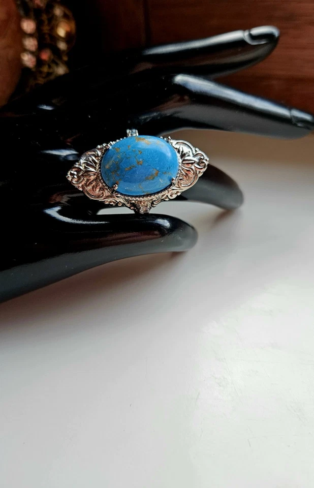 Ring aus Edelstahl mit einem Türkis Edelstein°. - Bild 3 von 4