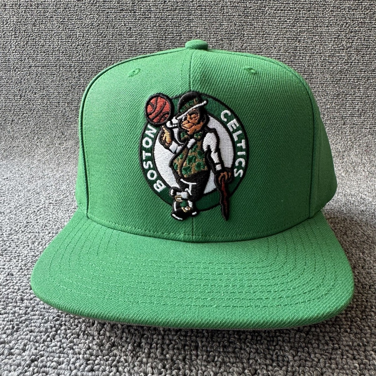 Mitchell & Ness Boston Celtics Snapback Hat Green Flat Brim Retro