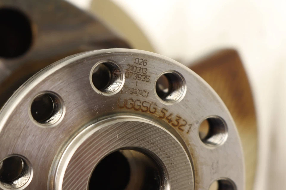 AUDI A8 QUATTRO 2013-2018 4,0 L - Cigüeñal/Eje de manivela 079105101CJ Foto 3 de 4