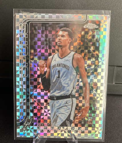 2025-26 Topps Chrome Update Basketball-Victor Wembanyama #22 X-Fractor